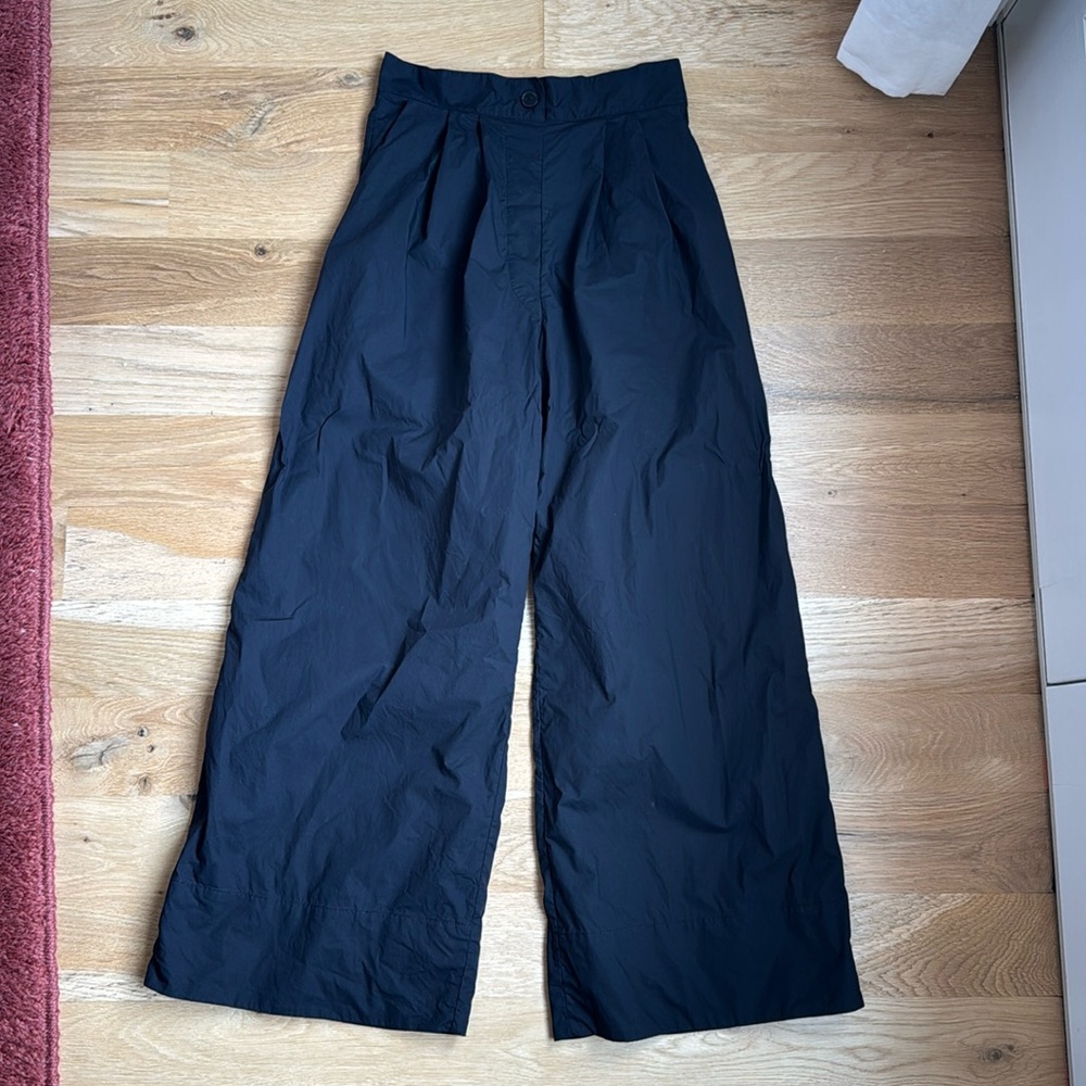 Rachel Comey light weight wide legged pants - size 6